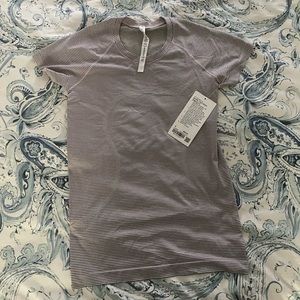Lululemon Swiftly Tech Short Sleeve NWT